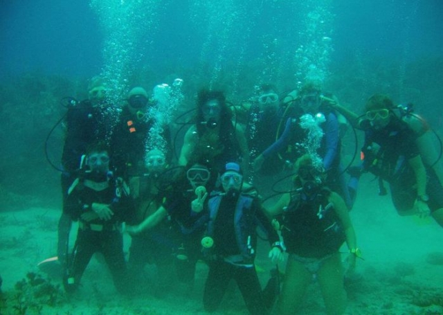 Grupo de buceo en cursos